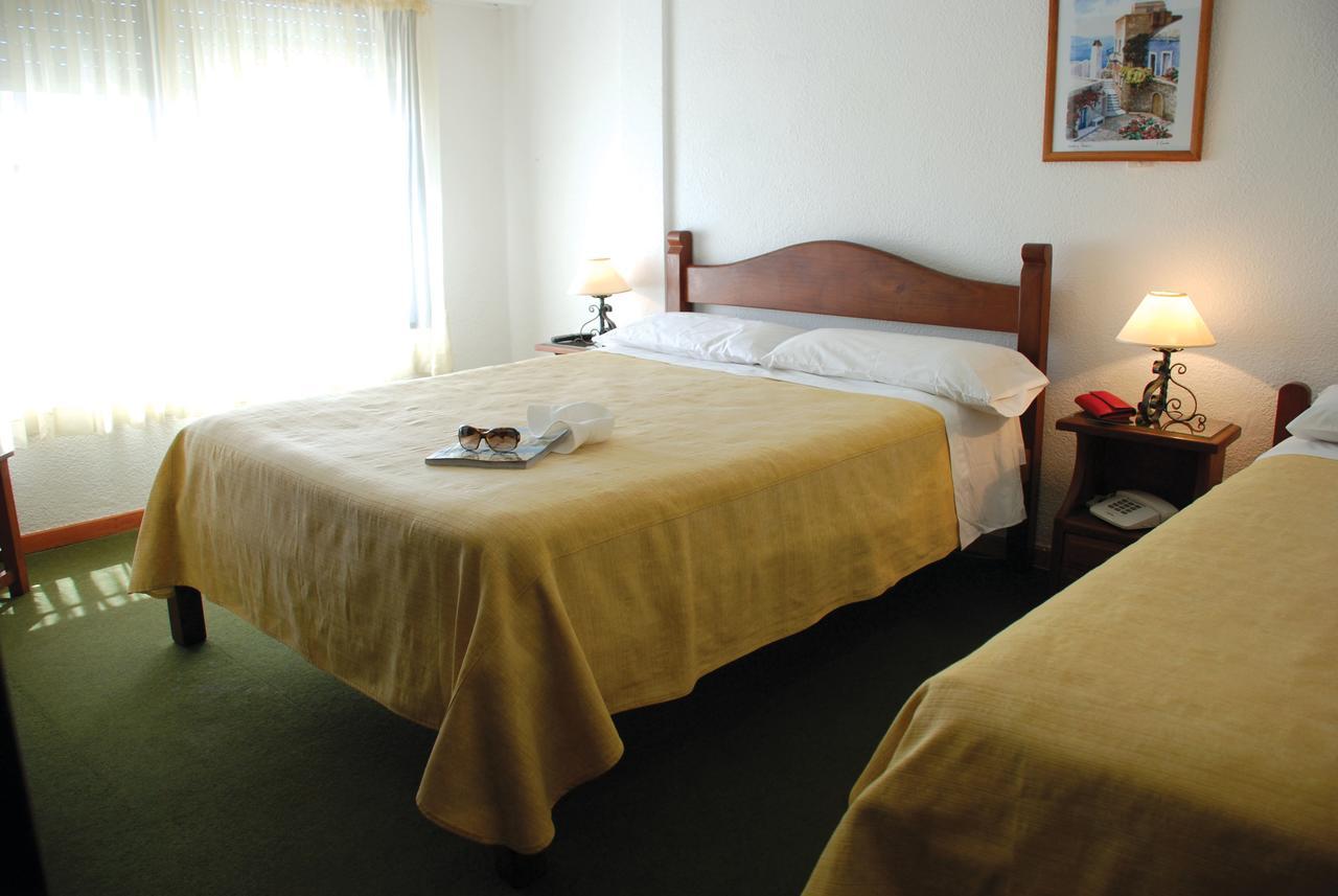 לאס גרוטאס Hotel Antares מראה חיצוני תמונה